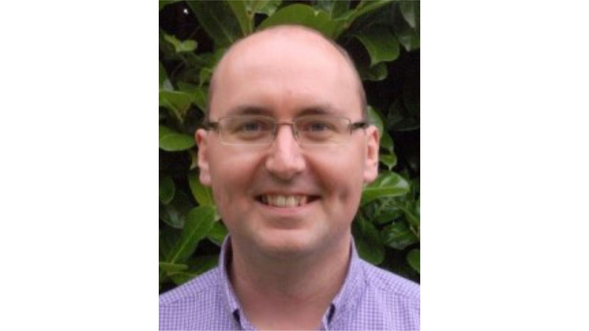 Headshot of Dr. Andy Scott